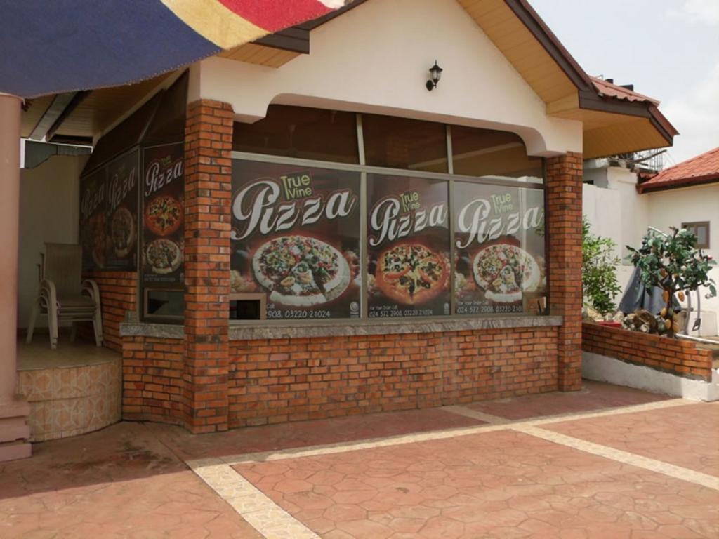 True Vine Hotel 库马西 外观 照片